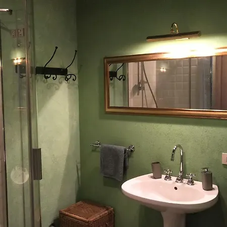 Casale Podere Selvatto, Umbria Villa *